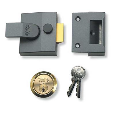 Picture of Yale 84 Standard Nightlatch - Boxed 