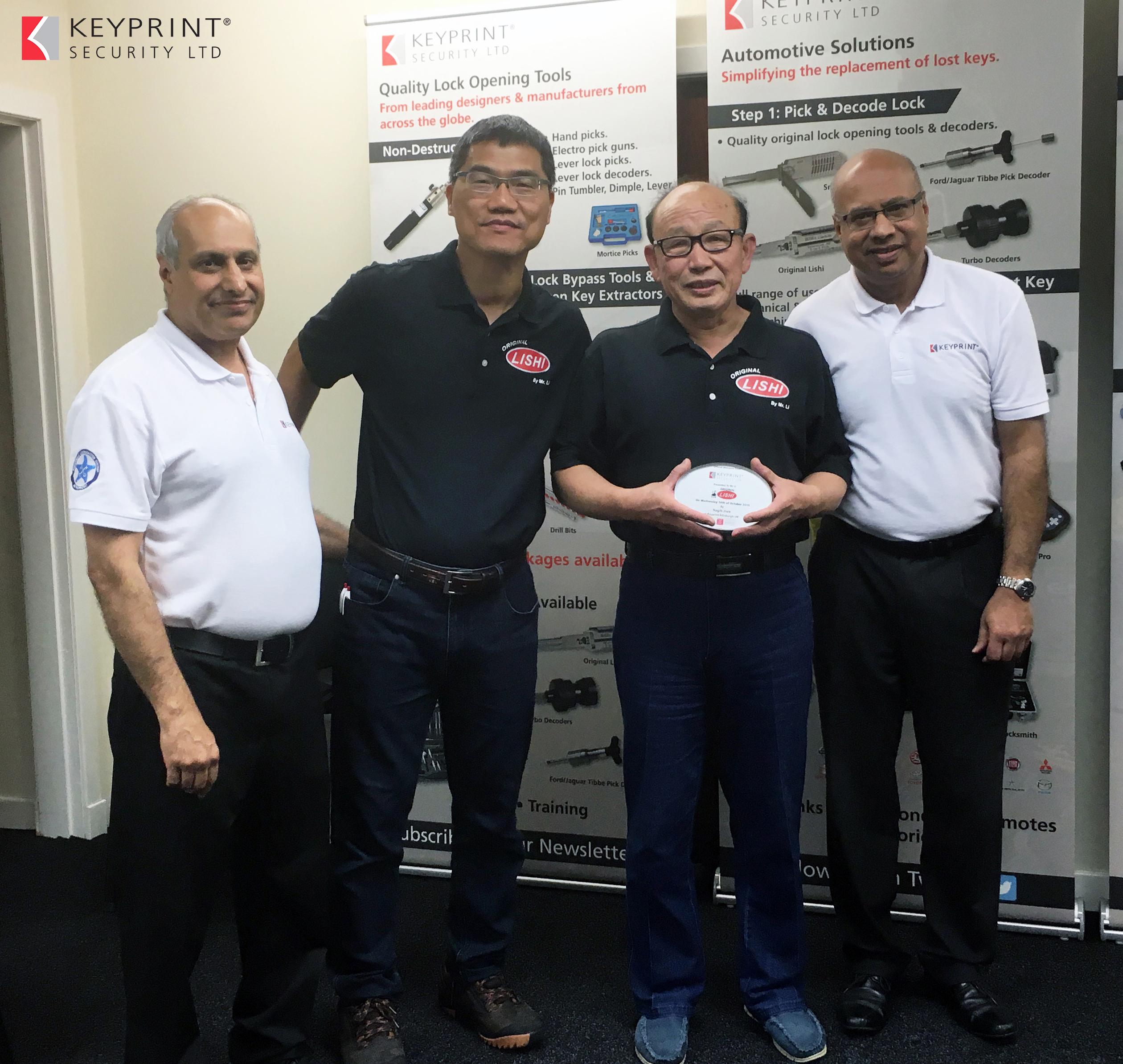 Training by Mr. Li on his original opening tools (Section) 2