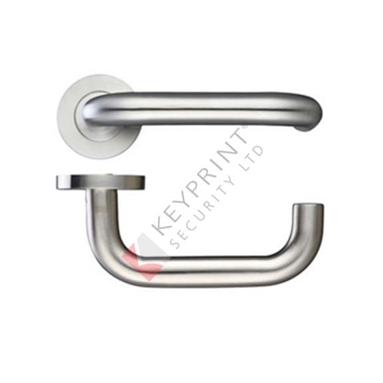 19mm Return-to-door handle - screw on round rose (sprung)